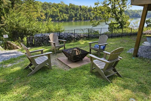 Lakefront Escape on Herrington | Dock & Views - Image 4